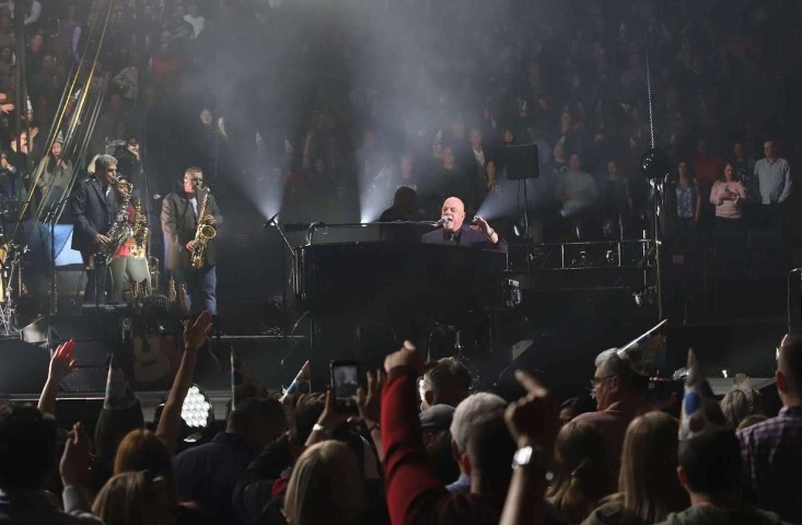 4c8faabd-d593-4aae-8ffb-296979be2ccd-IMG_9255_billy_joel_birthday_Medium_Small.jpg