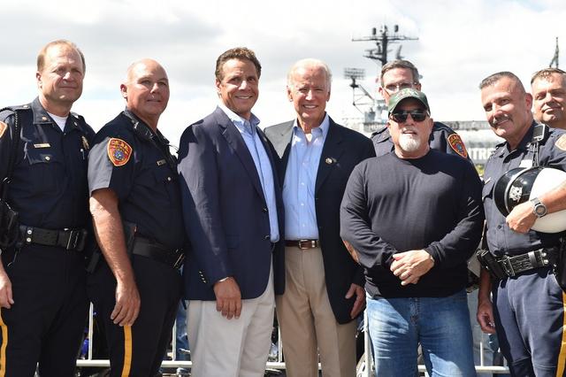 cuomo-biden-joel-intrepid-2015.jpg