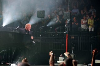 image_billyjoel100_Custom_Mobile.jpg image_billyjoel100_Custom_Mobile.jpg