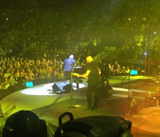 thumbnail_11_billy_joel_on_stage1_Mobile.jpg